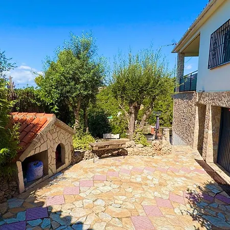 Villa Lloret De Mar 4* Льорет-де-Мар
