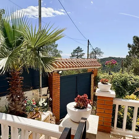 بيت ضيافة Villa Lloret De Mar 4*